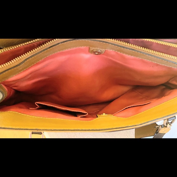 Coach Madison Kimberly Carryall! - Picture 5 of 5